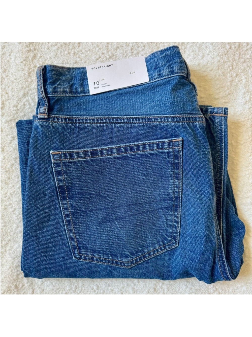 New With Tag American Eagle Women's
'90s Straight Blue Jeans